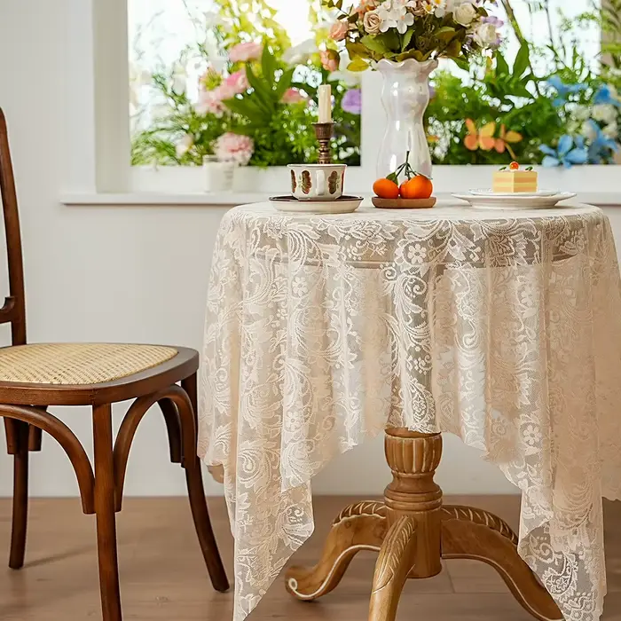 Nappe en dentelle de campagne Beige de Style français