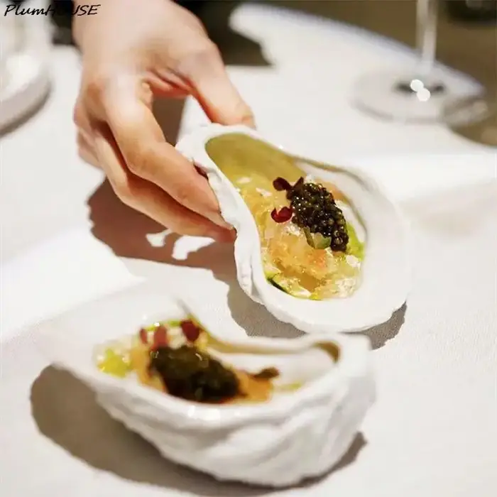 Assiette Irrégulière en Céramique en Forme d'Oyster