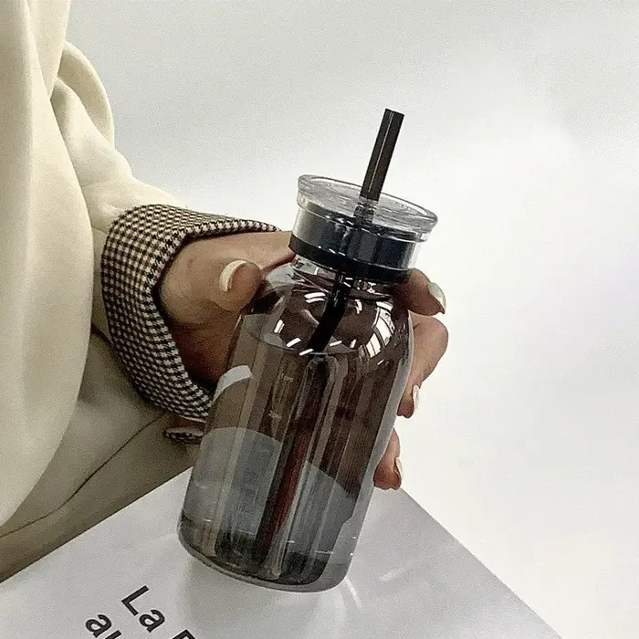 Grande bouteille d'eau en verre avec paille de 300/500/750ml