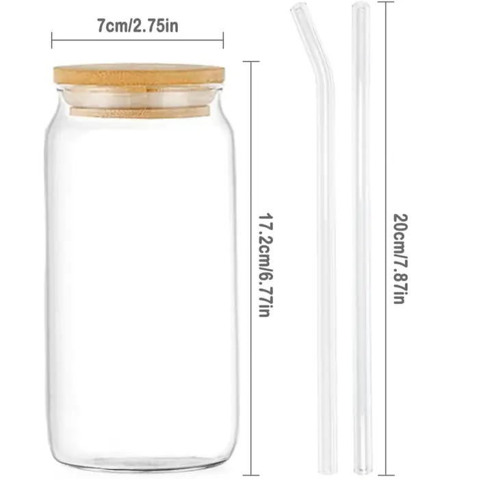 La tasse à boire en verre de 16 oz est livrée avec un couvercle en bambou et une paille