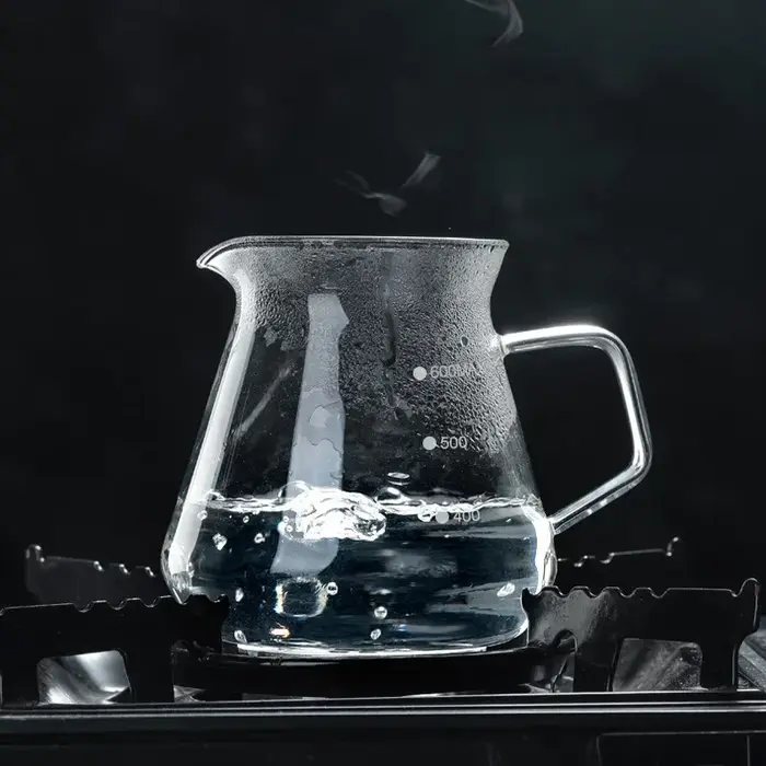 Serveur de café avec goutteur en verre